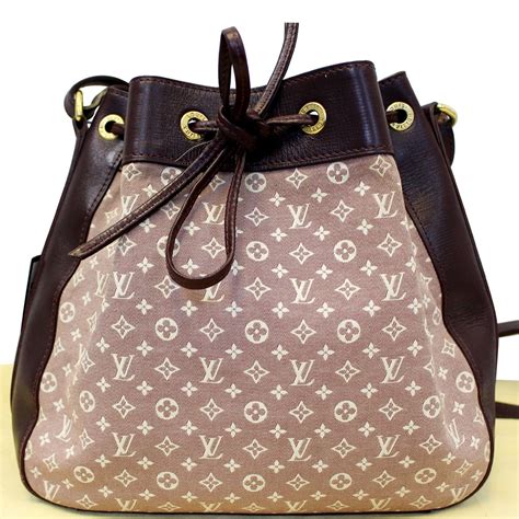 louis vuitton noe shoulder bag|Louis Vuitton small tote bag.